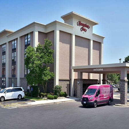 Hampton Inn Des Moines-Airport Kültér fotó