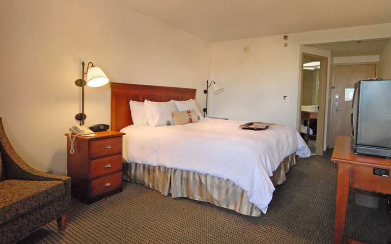 Hampton Inn Des Moines-Airport Kültér fotó