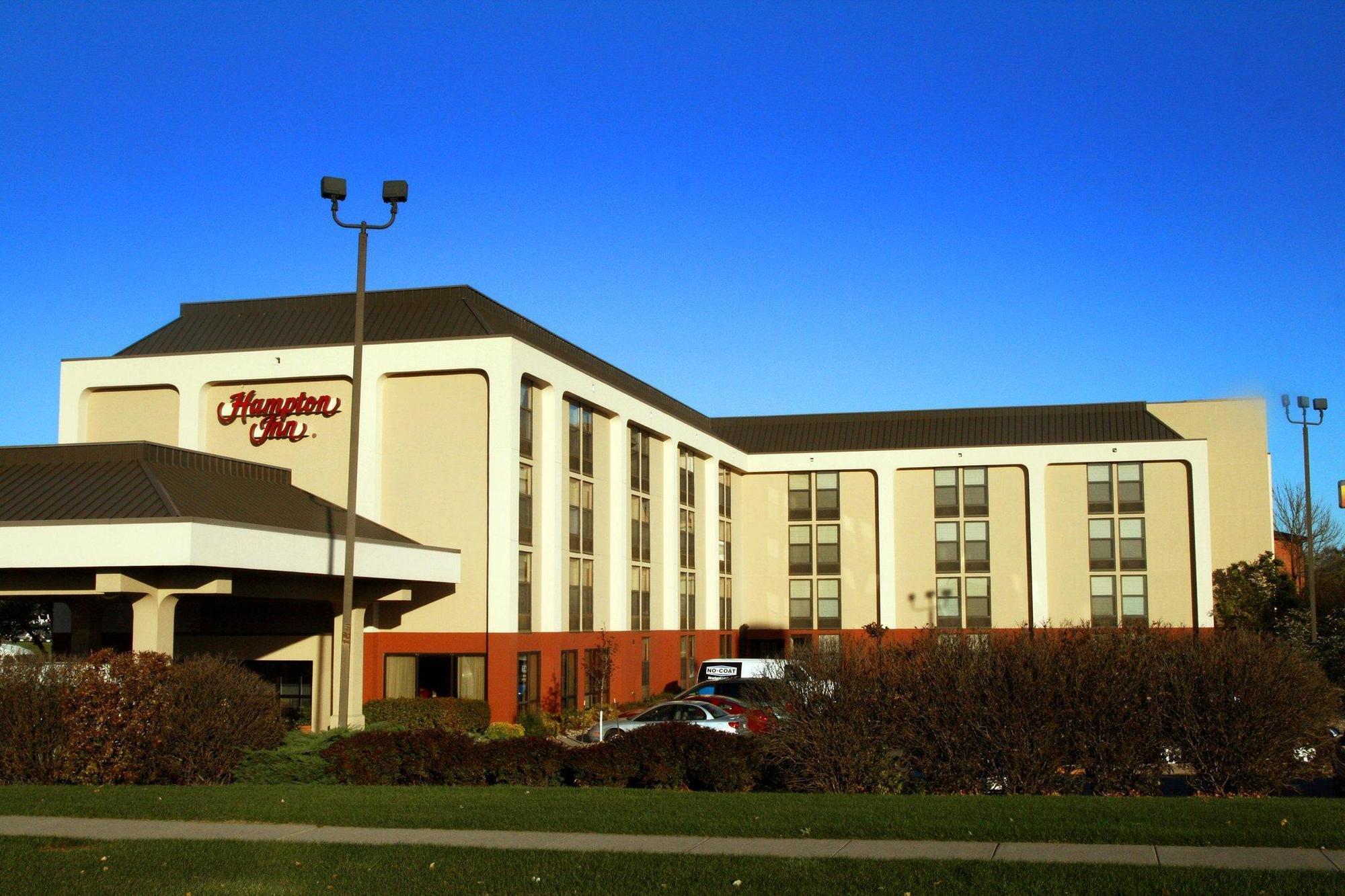 Hampton Inn Des Moines-Airport Kültér fotó